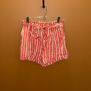 American Eagle Paper Bag shorts with pockets